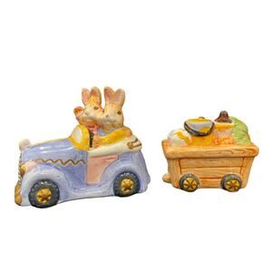 Vintage Fitz and Floyd Bunny Salt and Pepper Shaker Set, Omnibus